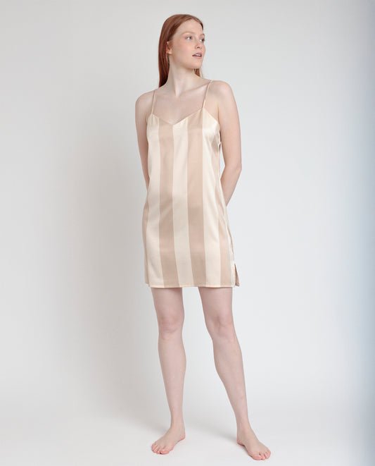 Camicia da notte con bretelle sottili scollo a V a righe avorio e beige Admas