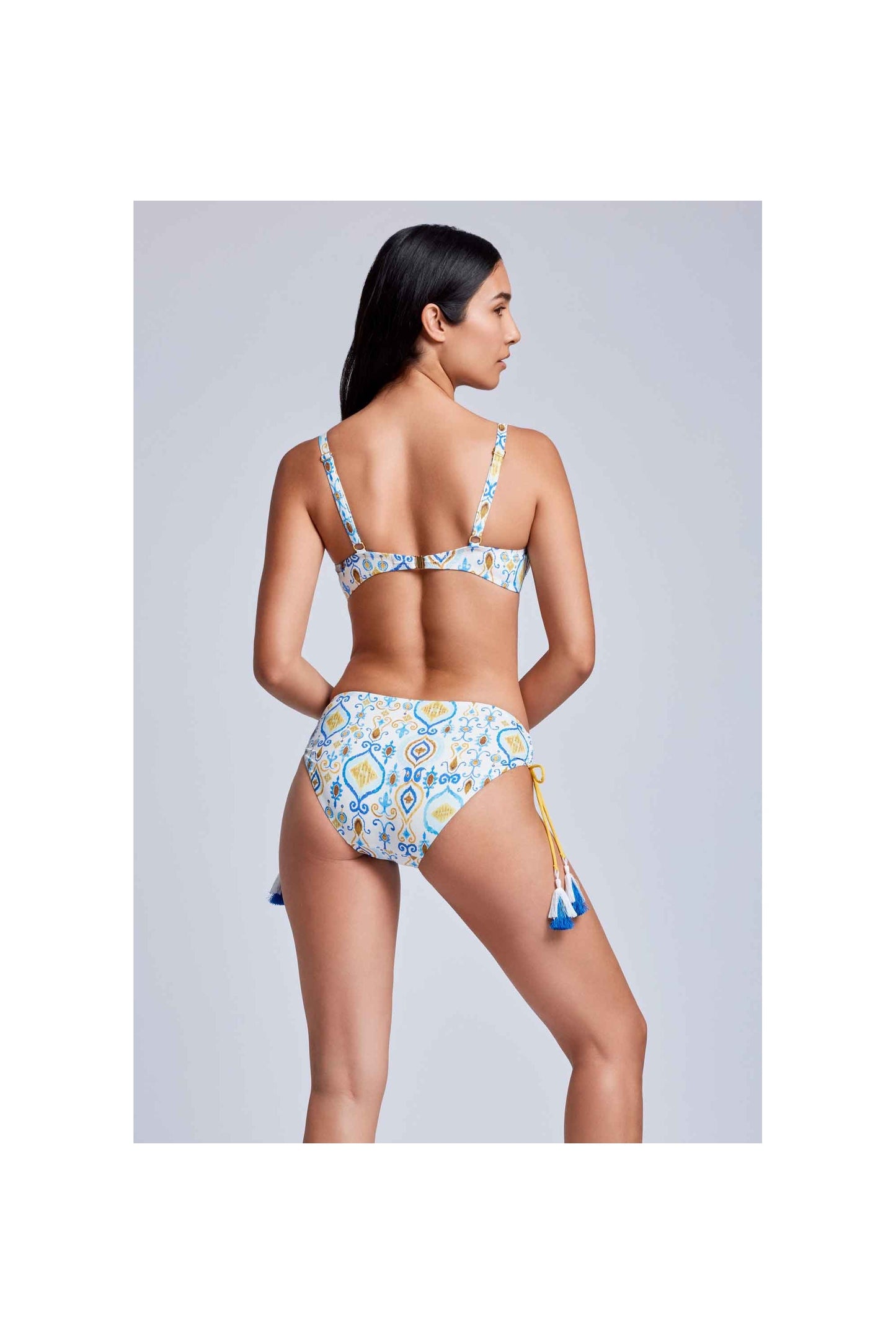 Bikini con allacciatura al collo e slip Nocciola Vacanze Italiane